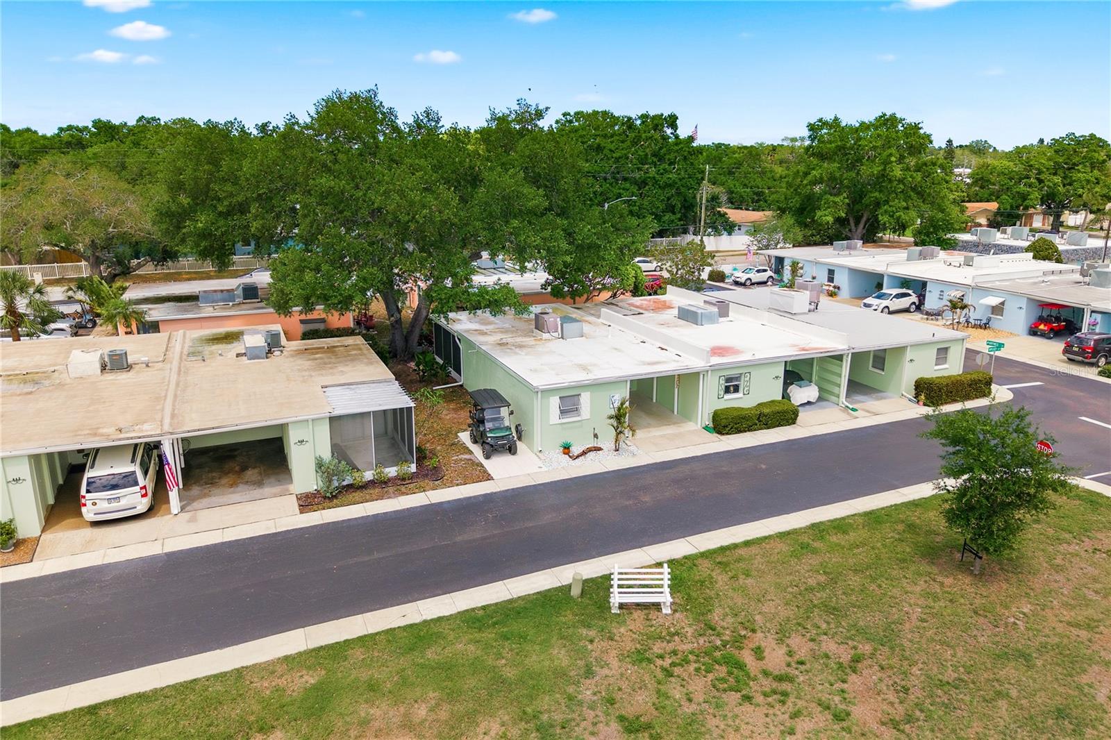 Image 32 of 45 For 854 Sky Loch Drive N