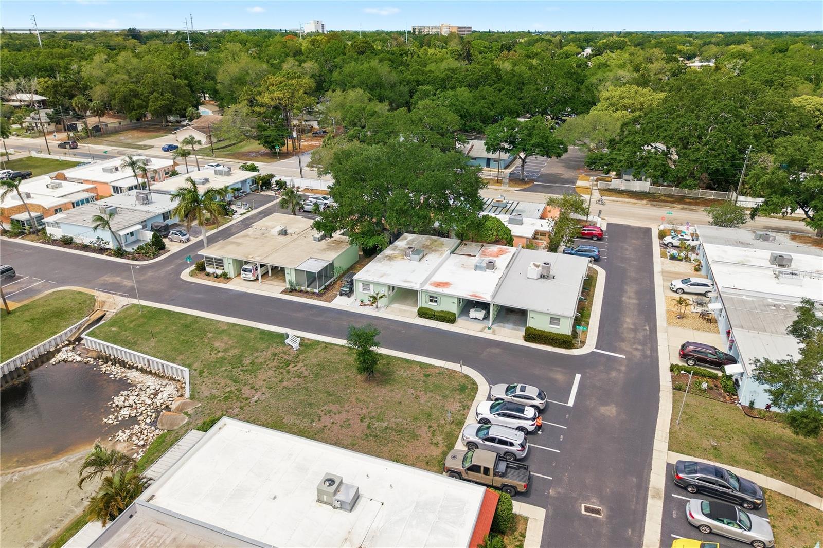 Image 35 of 45 For 854 Sky Loch Drive N