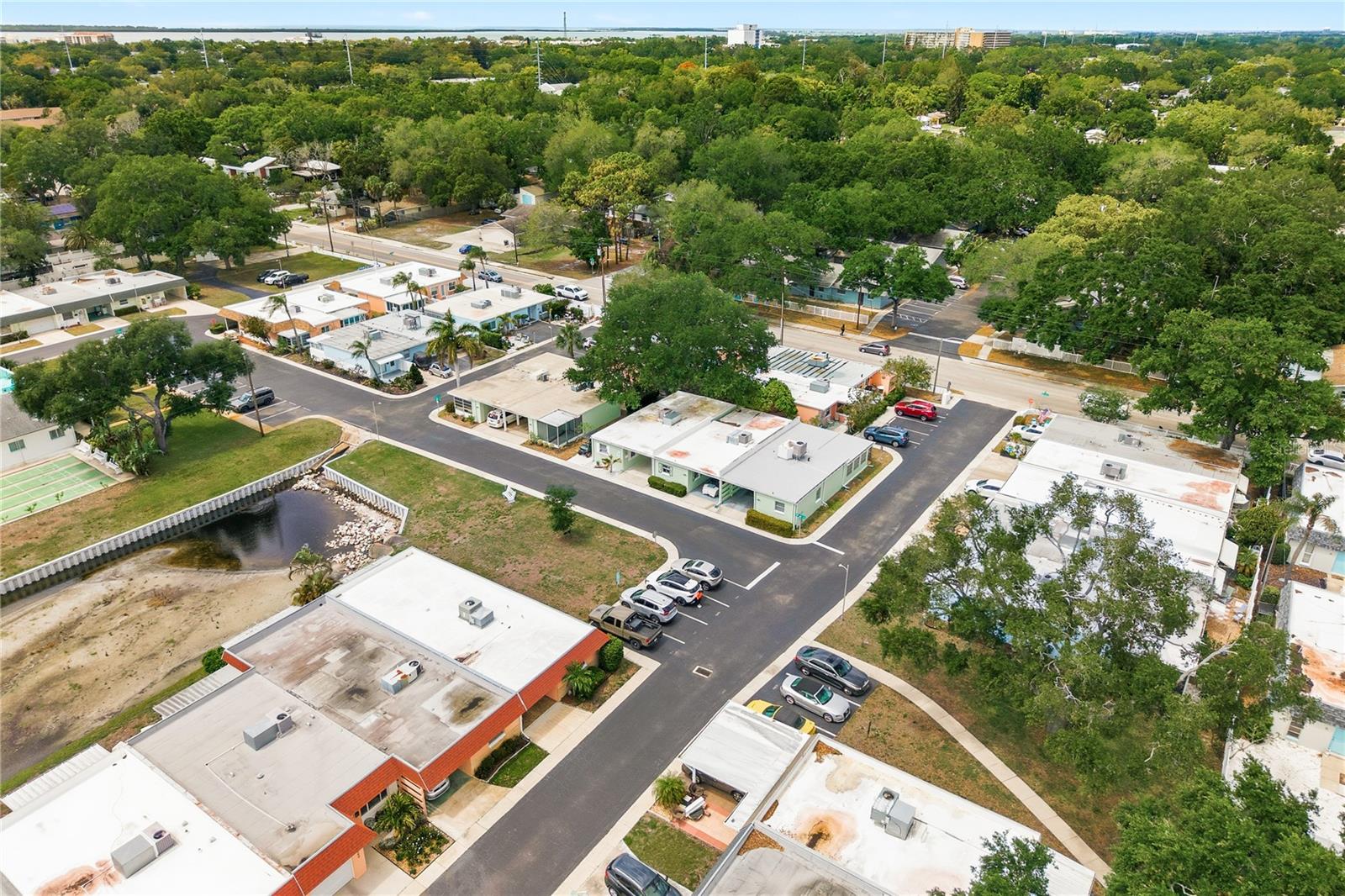 Image 36 of 45 For 854 Sky Loch Drive N