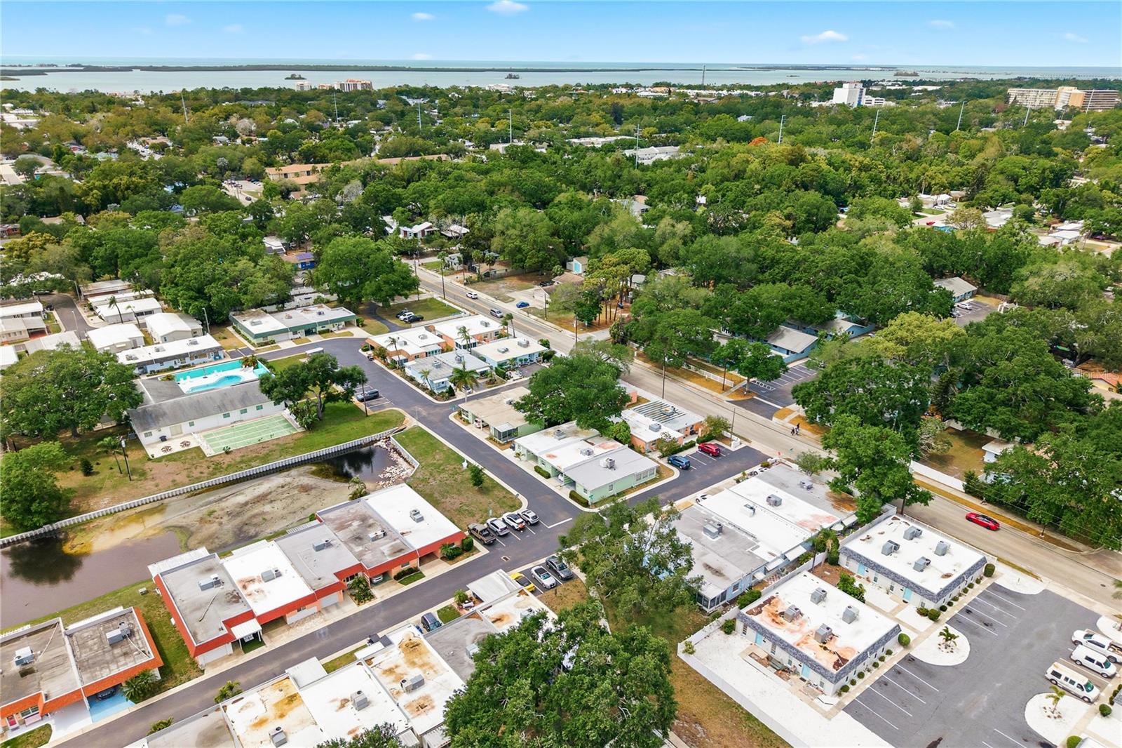 Image 37 of 45 For 854 Sky Loch Drive N