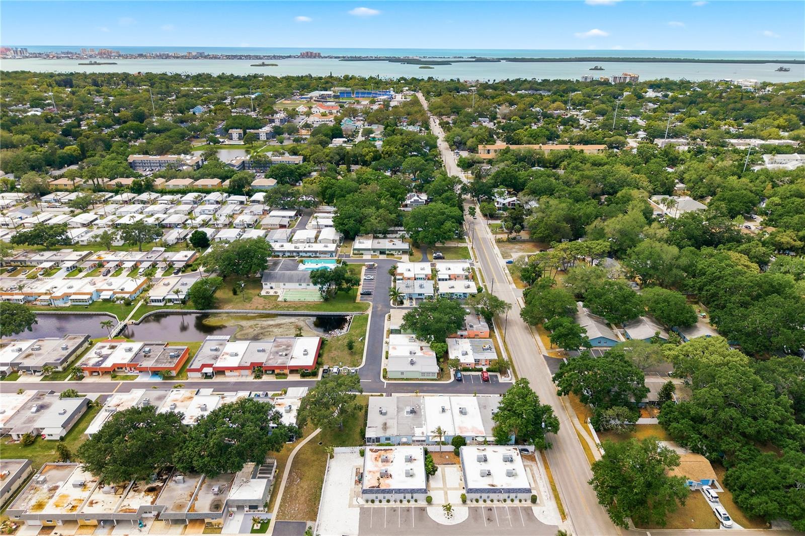 Image 38 of 45 For 854 Sky Loch Drive N