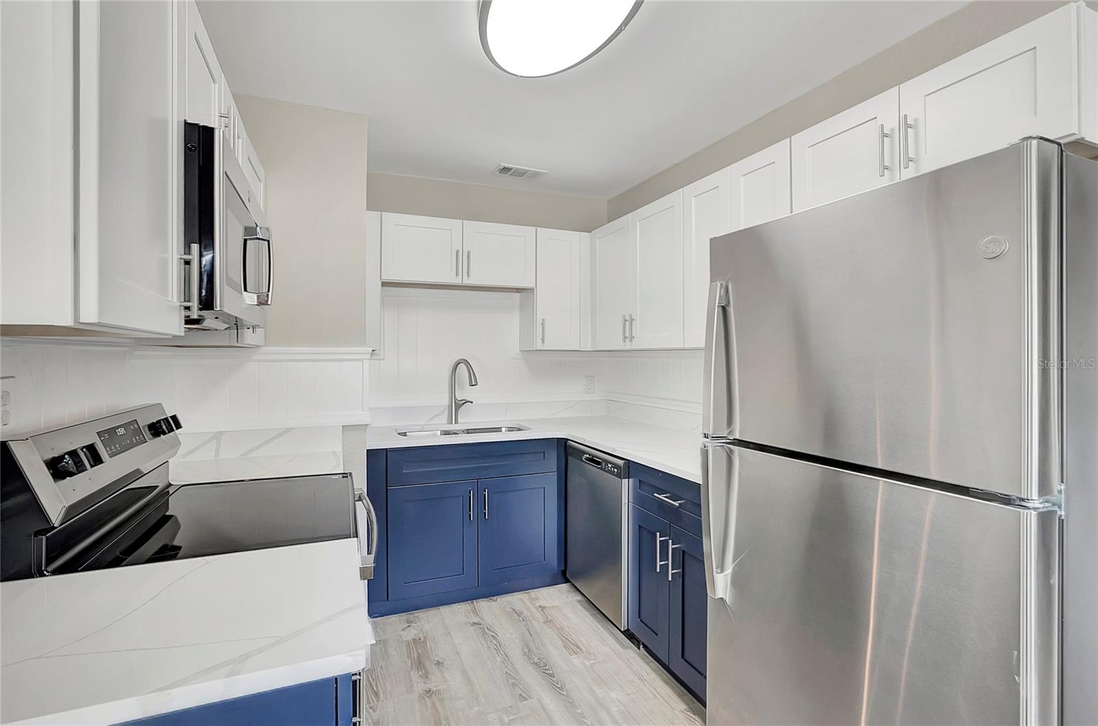 Image 11 of 44 For 7015 Filbert Lane