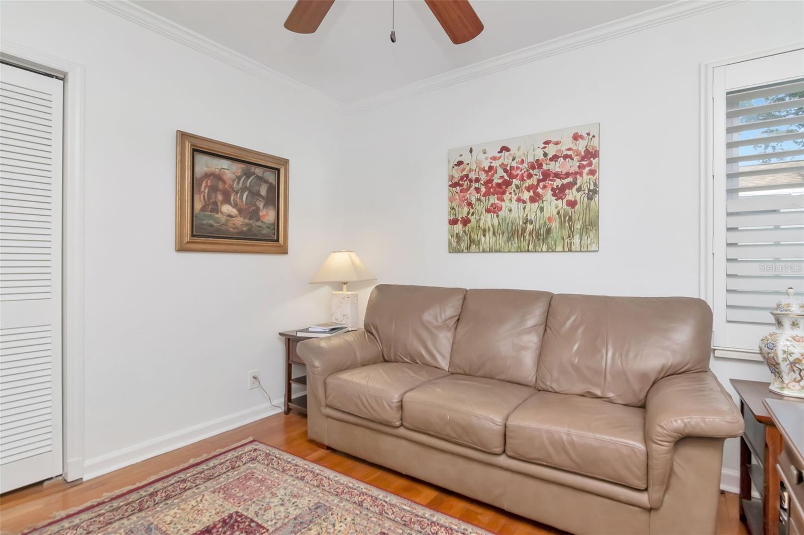 Image 31 of 58 For 135 25th Avenue Ne