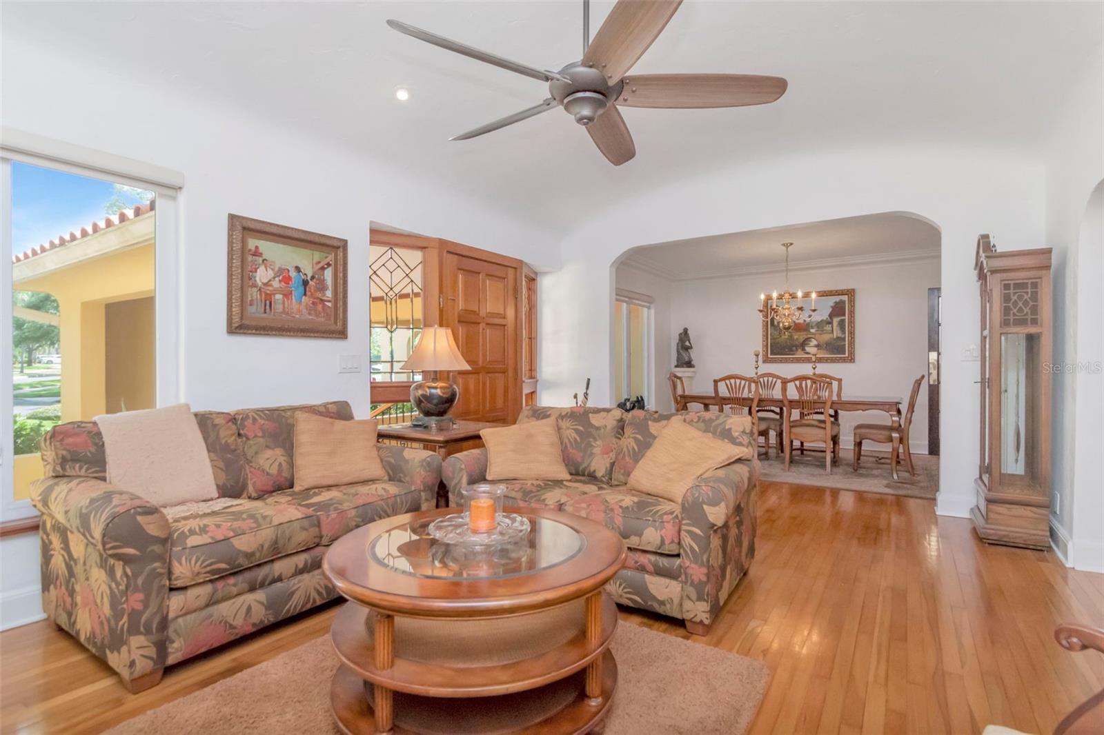 Image 4 of 58 For 135 25th Avenue Ne