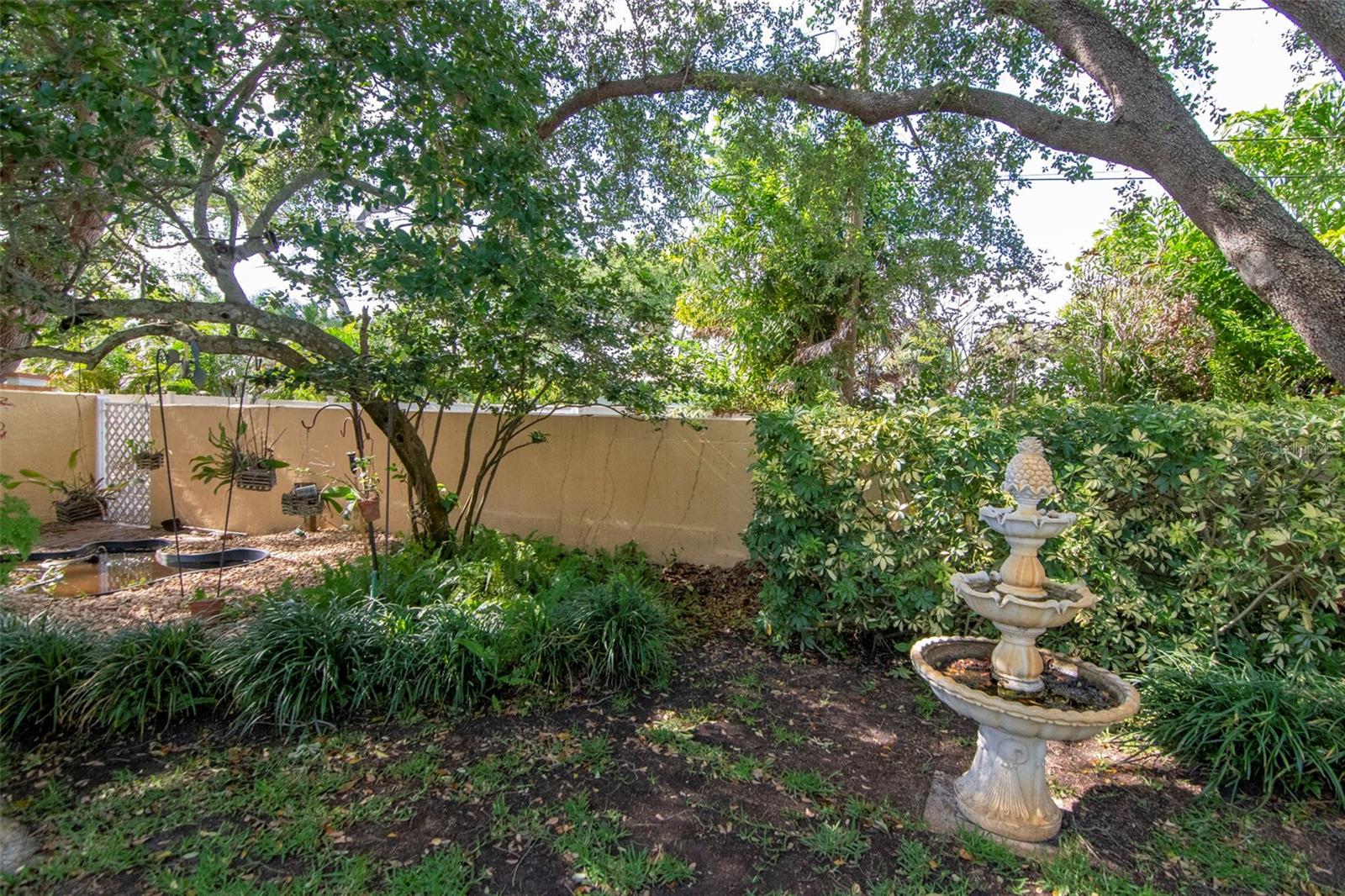 Image 44 of 58 For 135 25th Avenue Ne