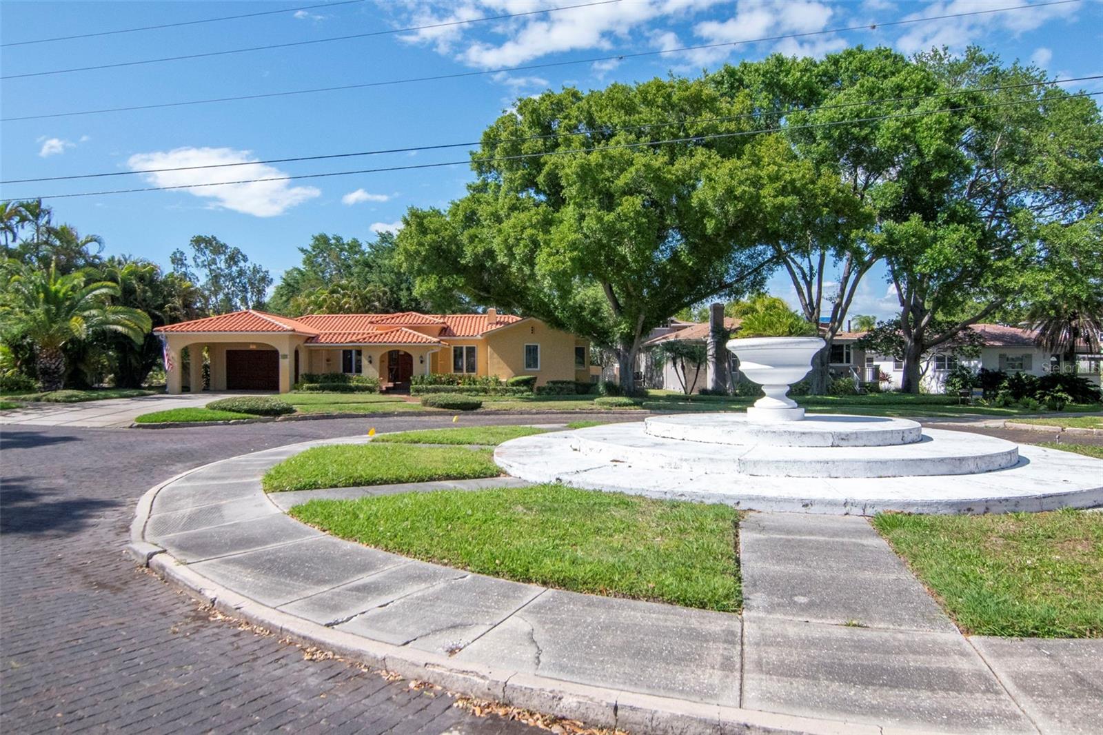 Image 51 of 58 For 135 25th Avenue Ne