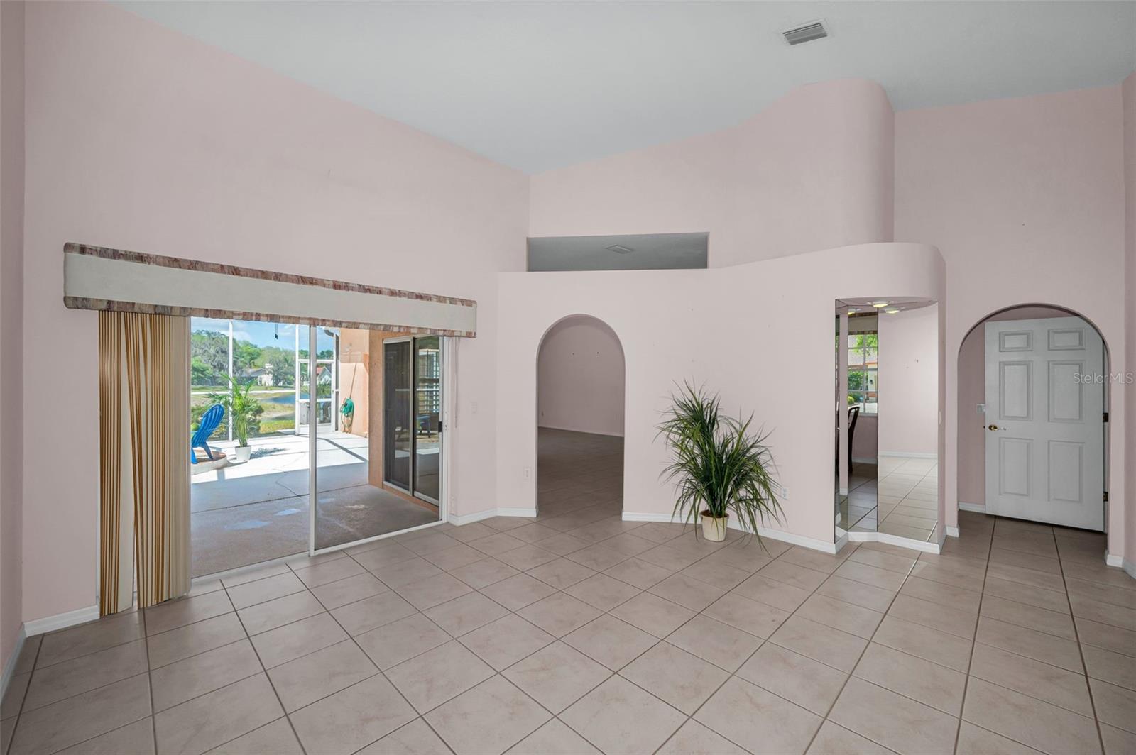 Image 12 of 77 For 548 Manisha Place