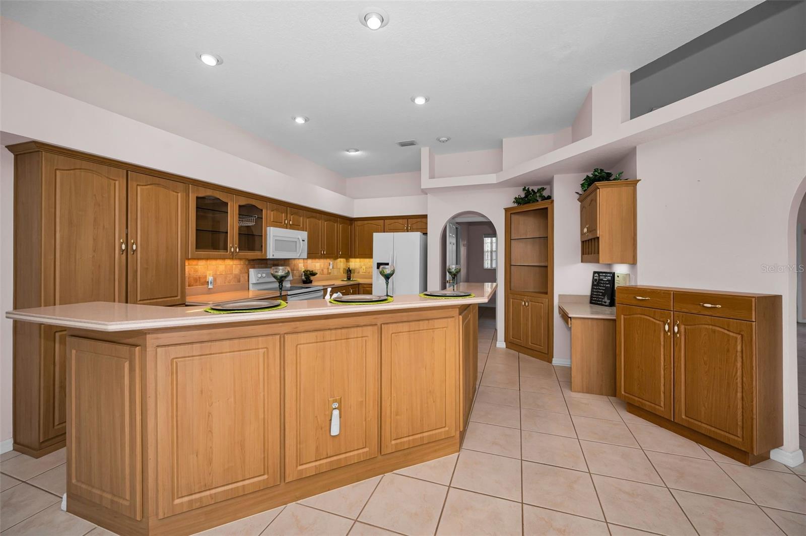 Image 15 of 77 For 548 Manisha Place