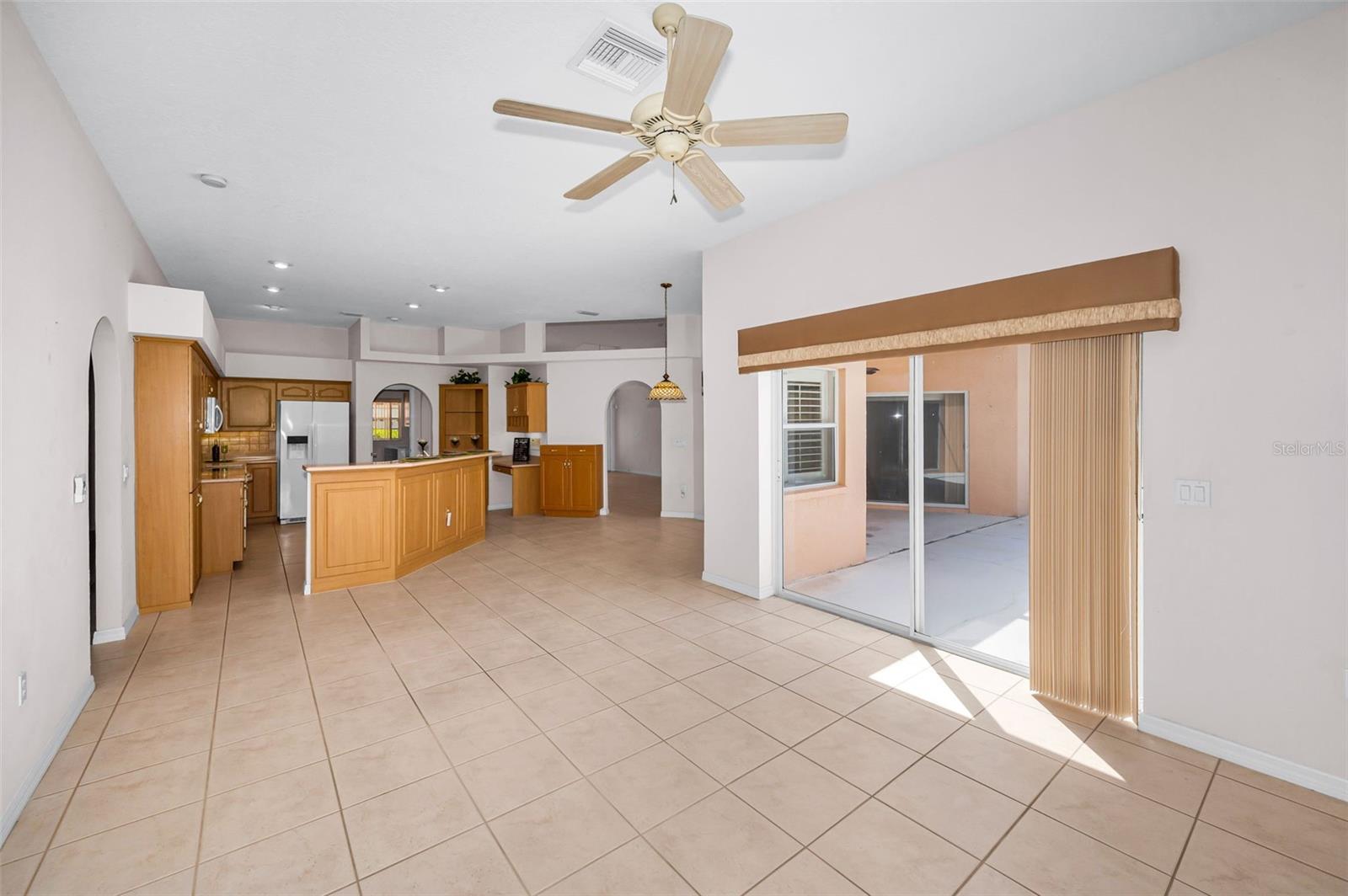 Image 19 of 77 For 548 Manisha Place