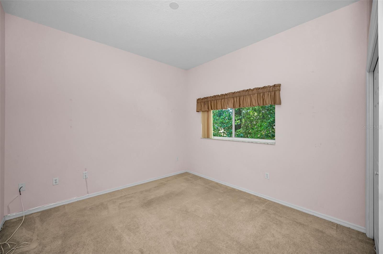 Image 28 of 77 For 548 Manisha Place