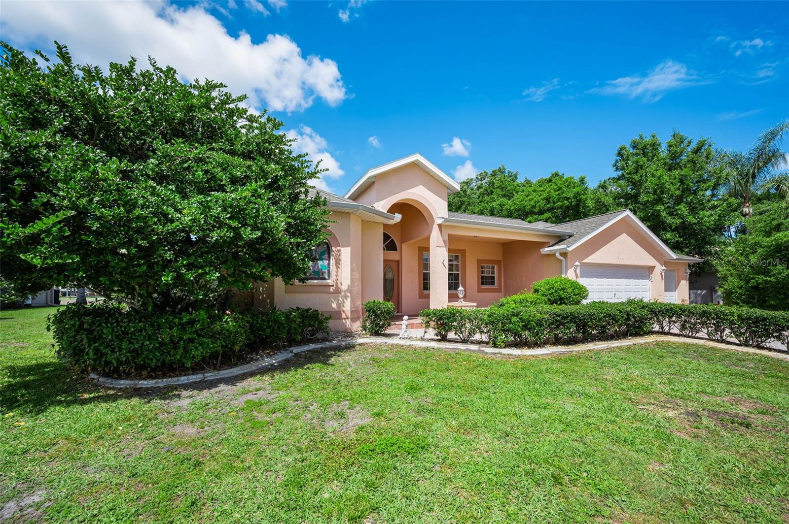 Image 41 of 77 For 548 Manisha Place