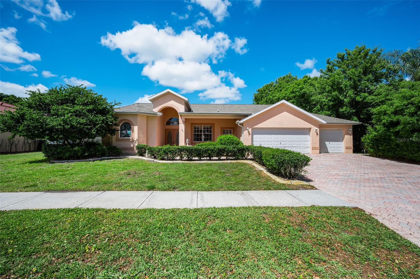 Image 44 of 77 For 548 Manisha Place