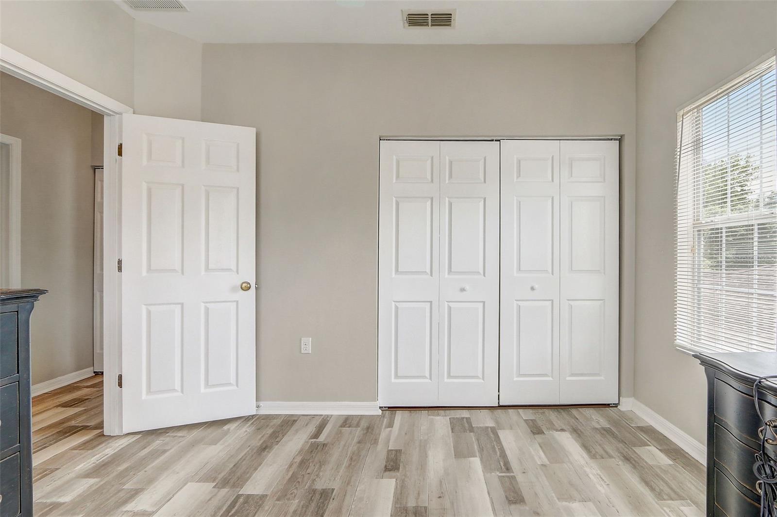 Image 17 of 24 For 5116 21st Drive