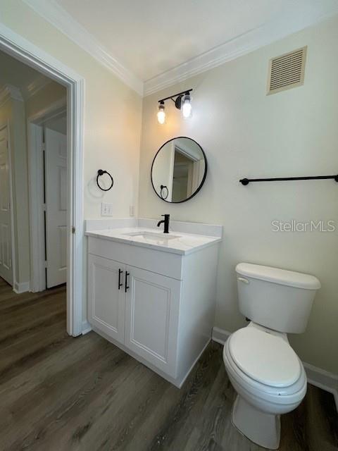 Image 16 of 31 For 18319 Bridle Club Drive