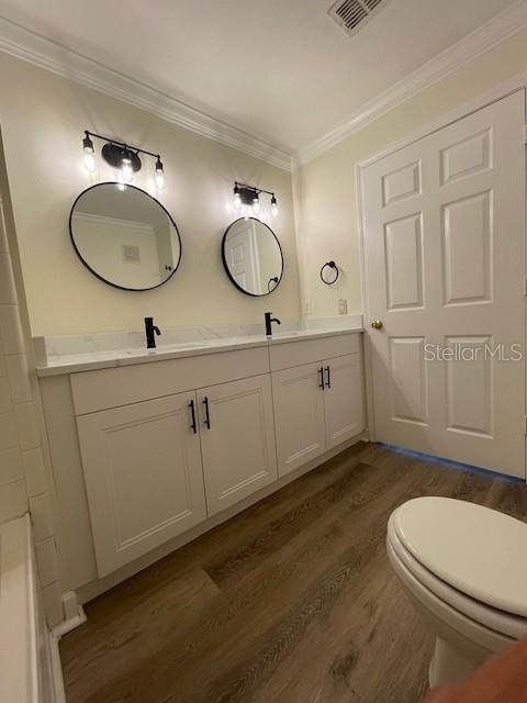 Image 23 of 31 For 18319 Bridle Club Drive