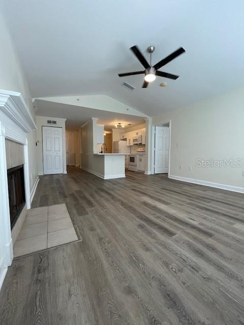 Image 7 of 31 For 18319 Bridle Club Drive