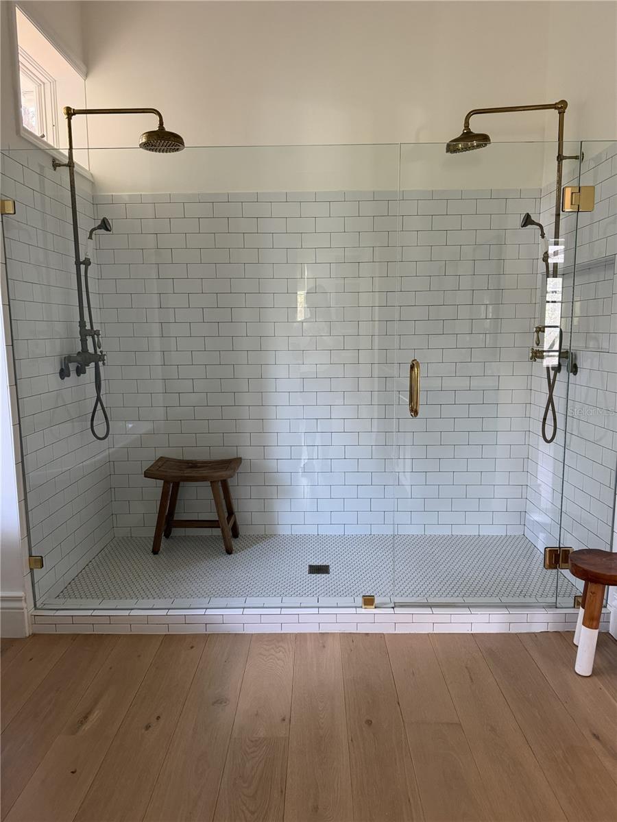 Image 10 of 18 For 2424 Summerwood Court