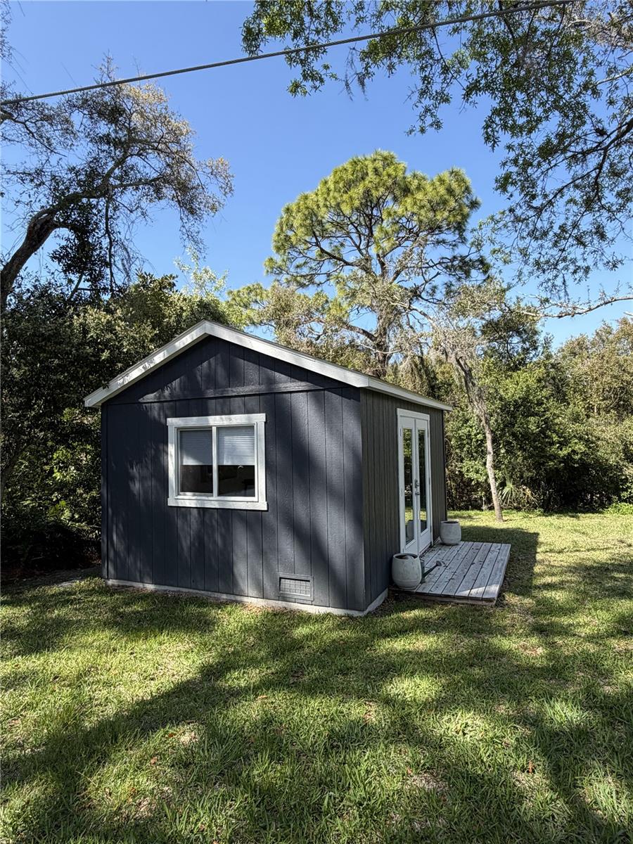 Image 17 of 18 For 2424 Summerwood Court