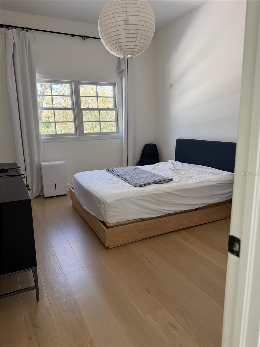 Image 18 of 18 For 2424 Summerwood Court