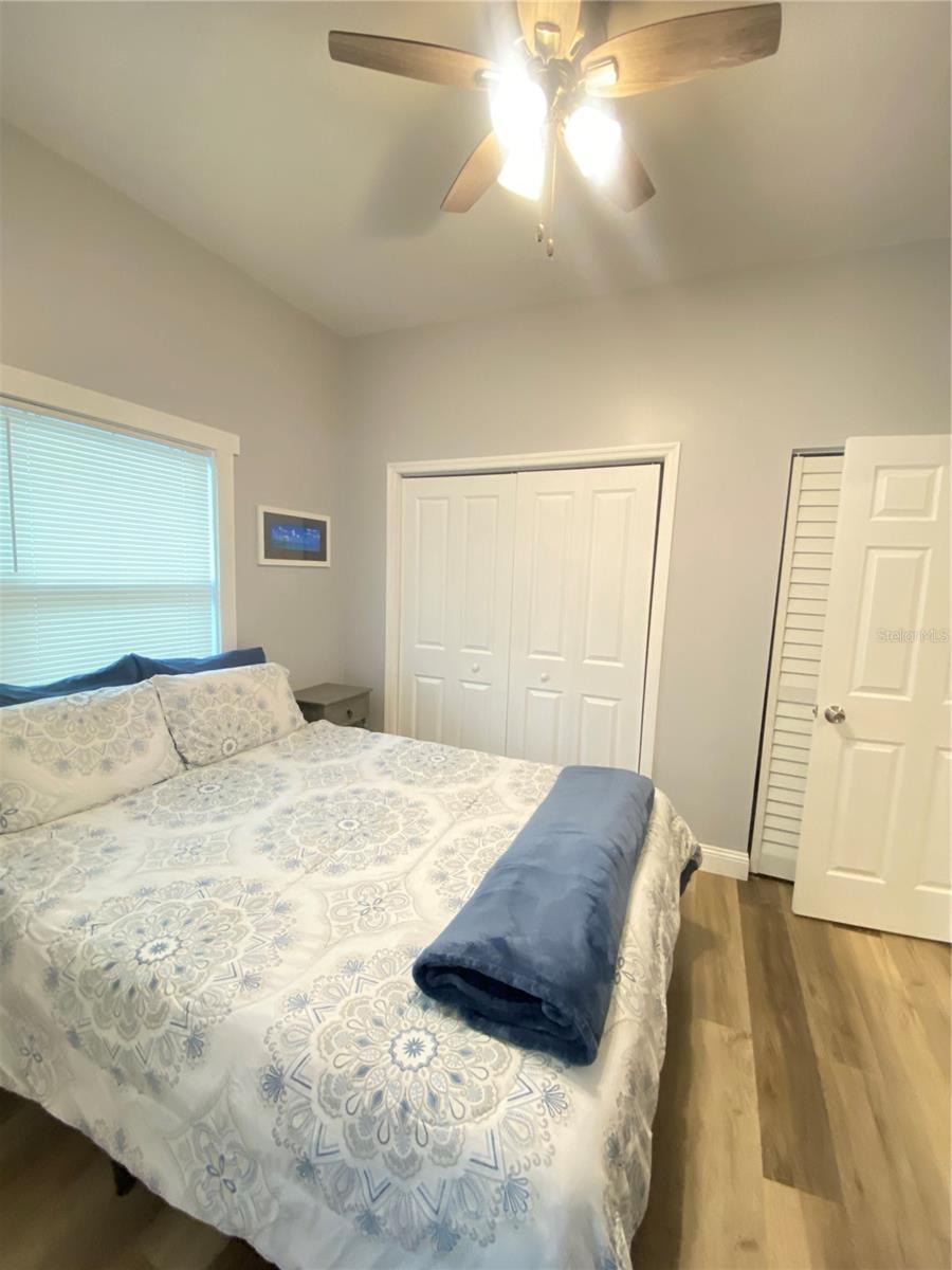 Image 15 of 23 For 808 Grove Street N 808