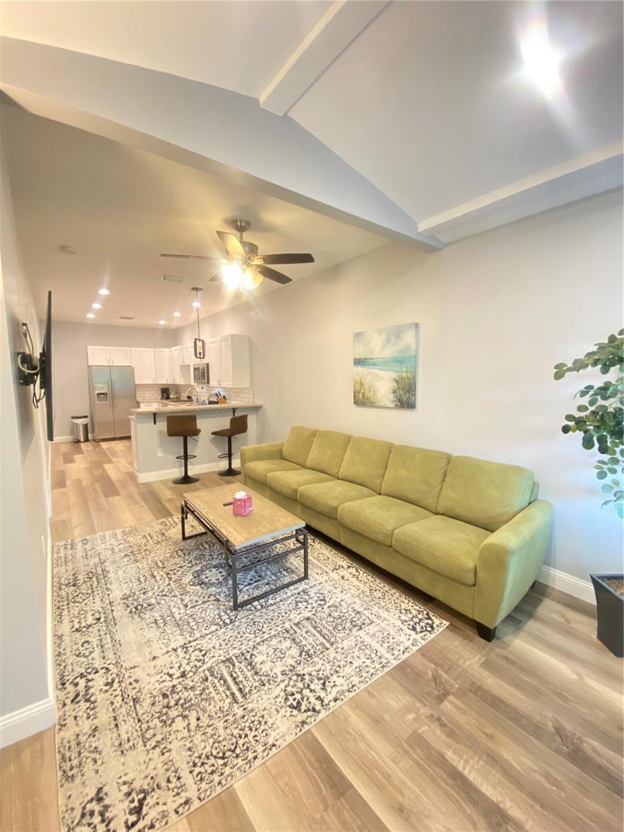 Image 3 of 23 For 808 Grove Street N 808