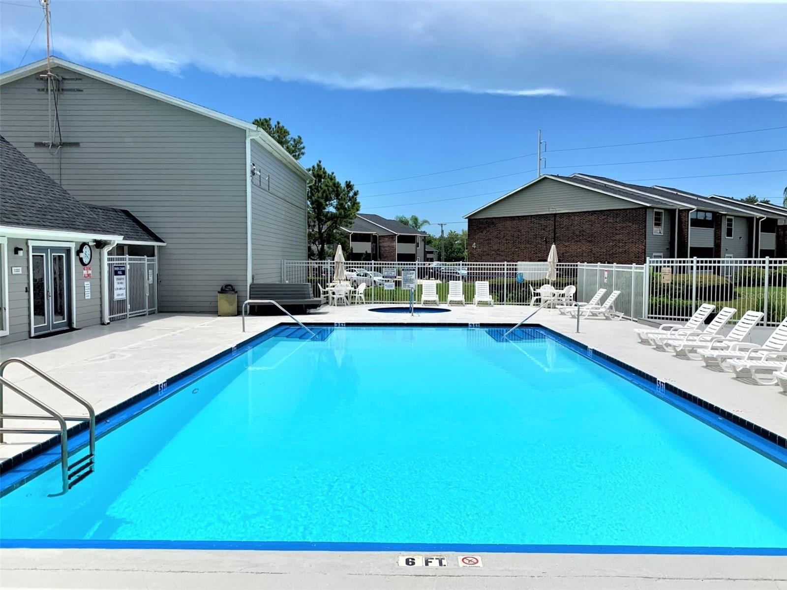 Image 2 of 24 For 1400 Gandy Boulevard N 505