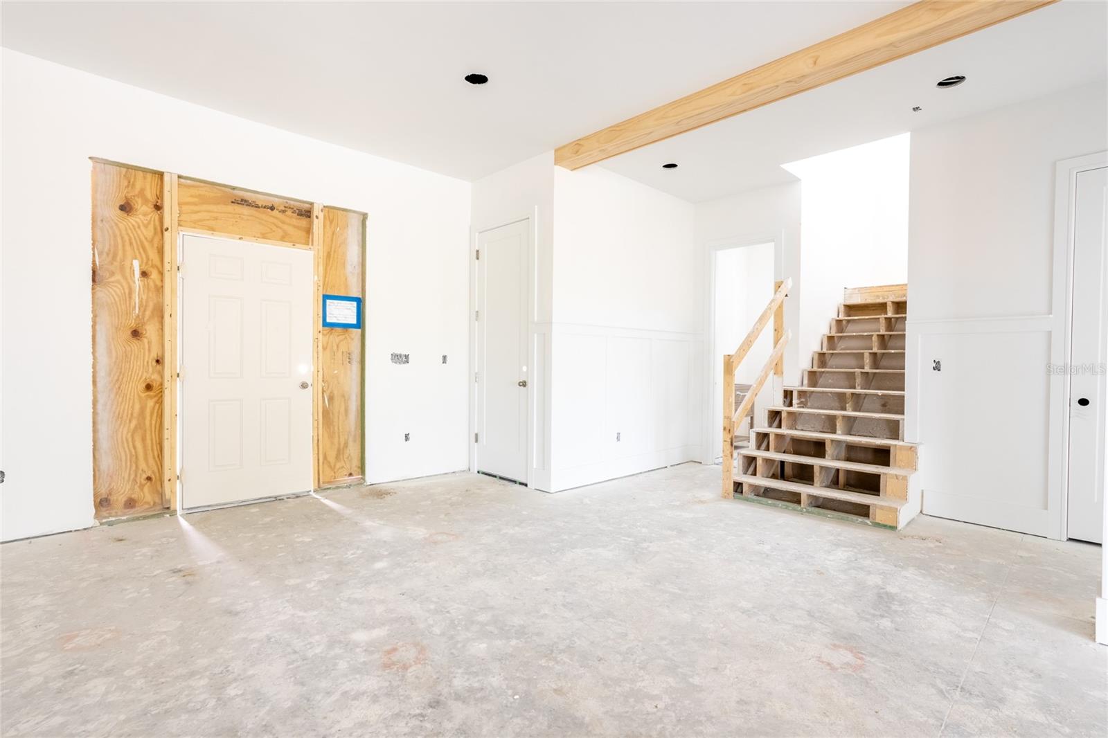 Listing photo id 23 for 2071 Illinois Avenue Ne