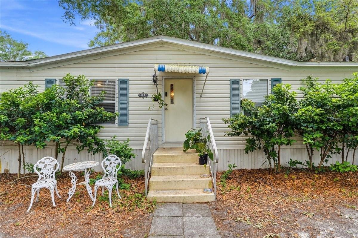 Image 2 of 60 For 4810 Myrtle View Drive N