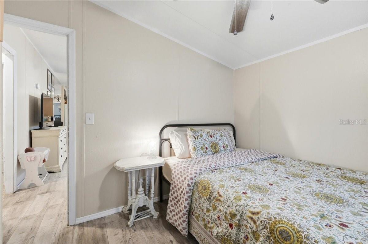 Image 22 of 60 For 4810 Myrtle View Drive N