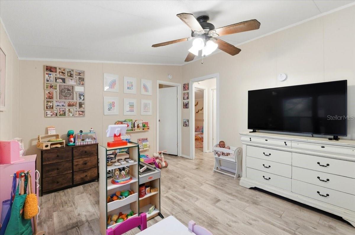 Image 25 of 60 For 4810 Myrtle View Drive N