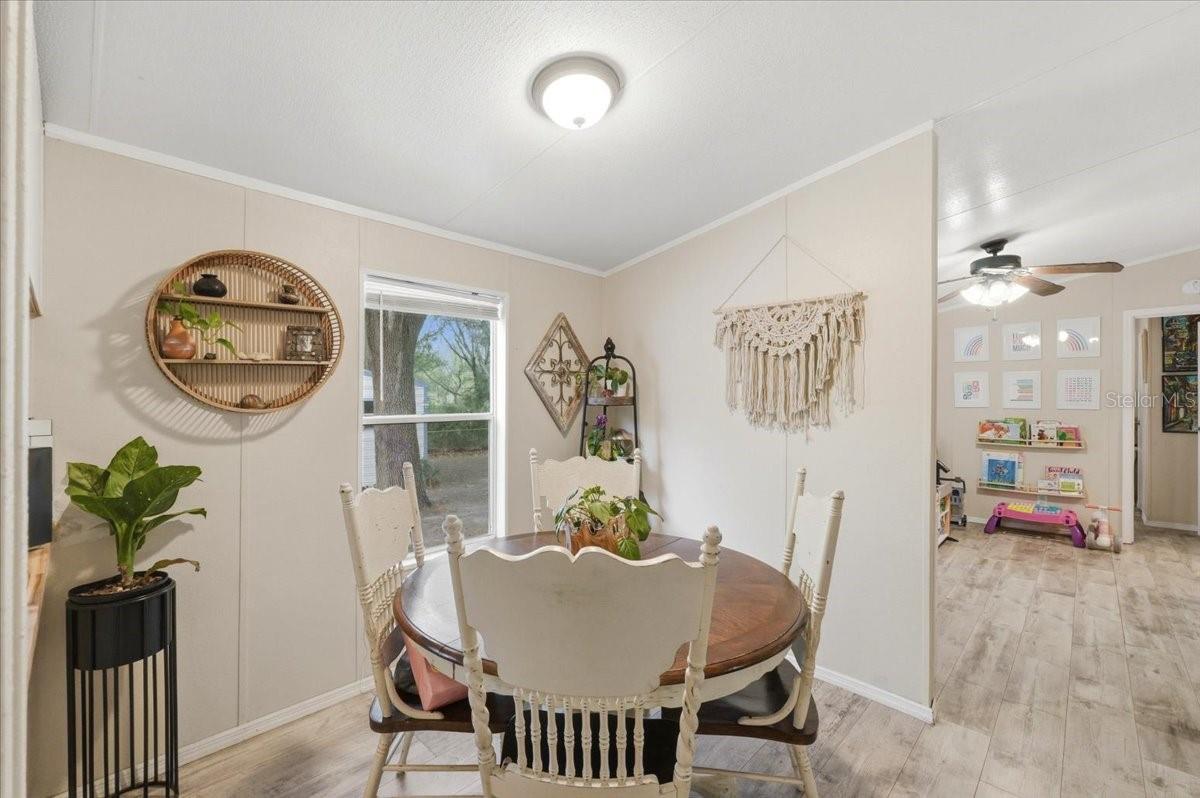 Image 9 of 60 For 4810 Myrtle View Drive N