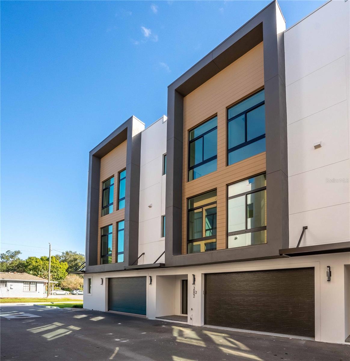 Details for 3002 Platt  3, TAMPA, FL 33609