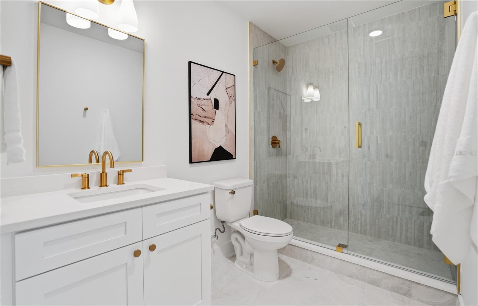 Listing photo id 2 for 3002 Platt  3