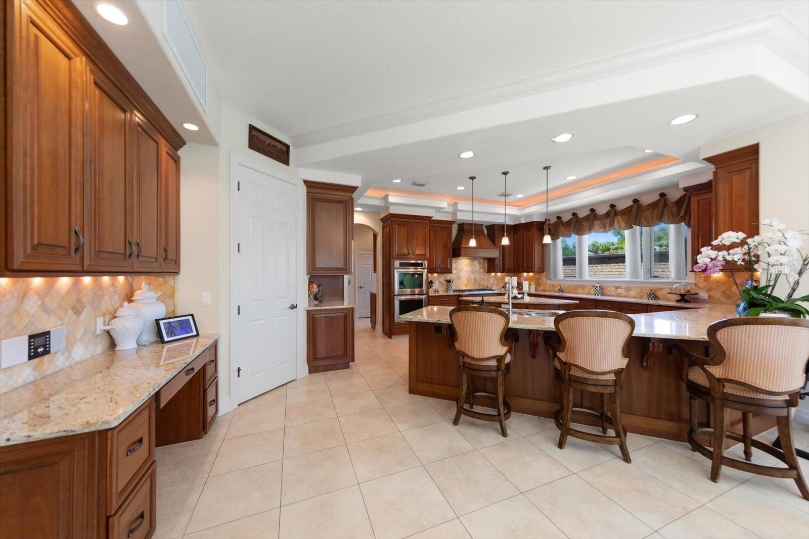 Image 13 of 53 For 305 Eastleigh Drive