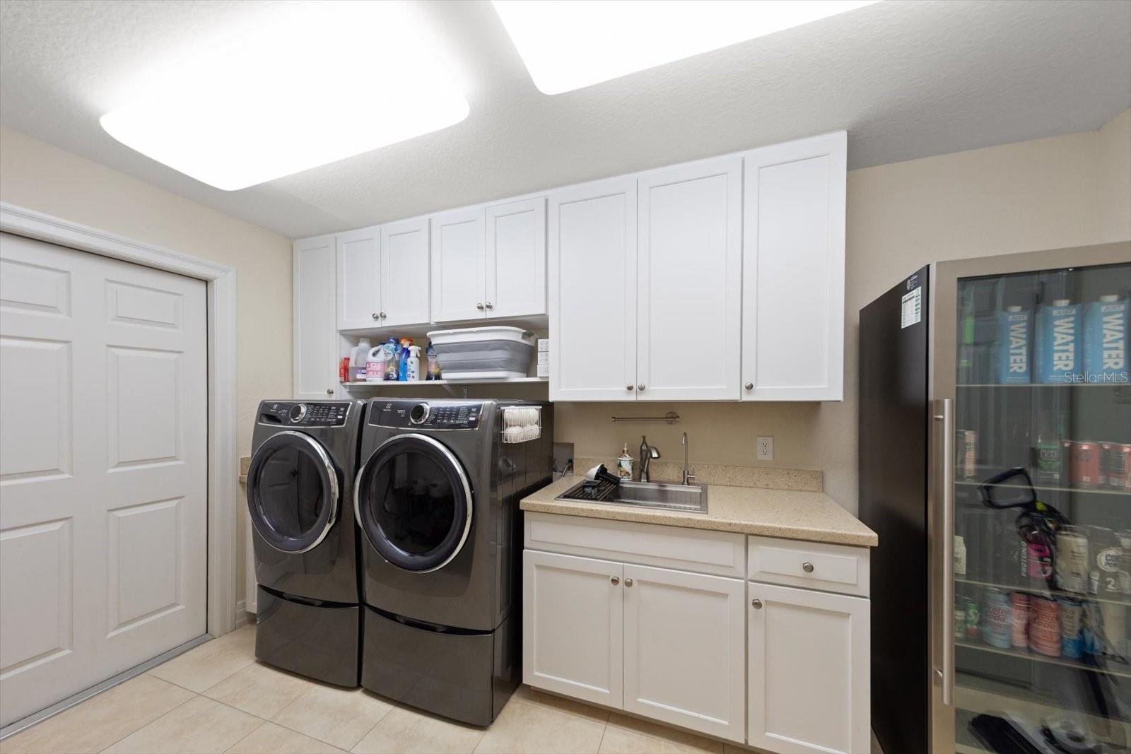 Image 15 of 53 For 305 Eastleigh Drive