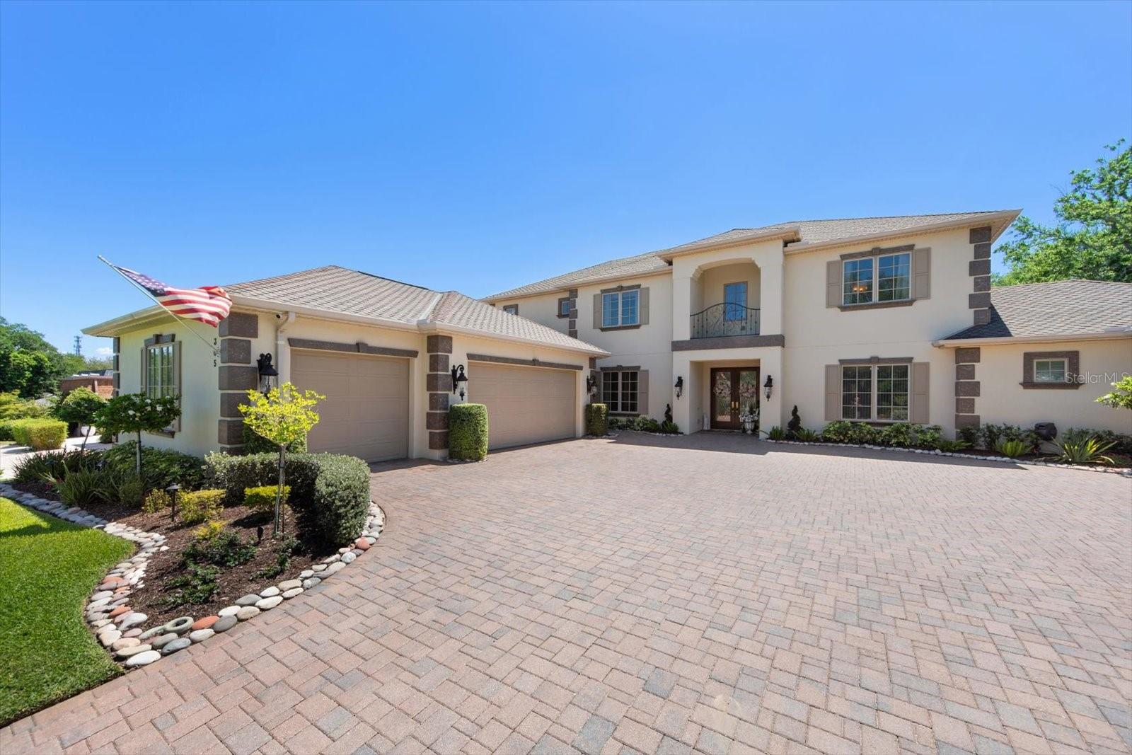 Image 3 of 53 For 305 Eastleigh Drive