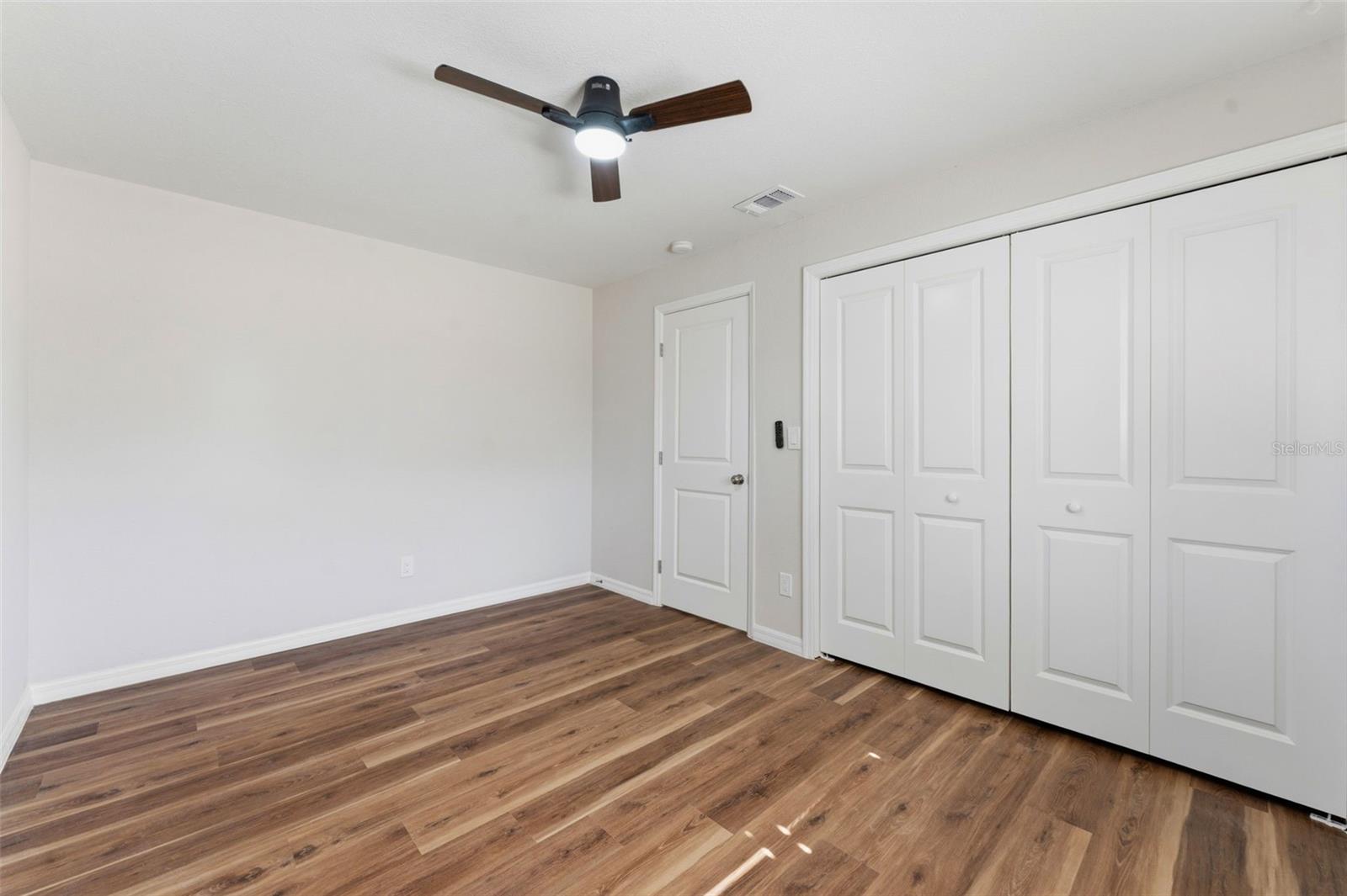 Image 20 of 35 For 110 92nd Avenue Ne