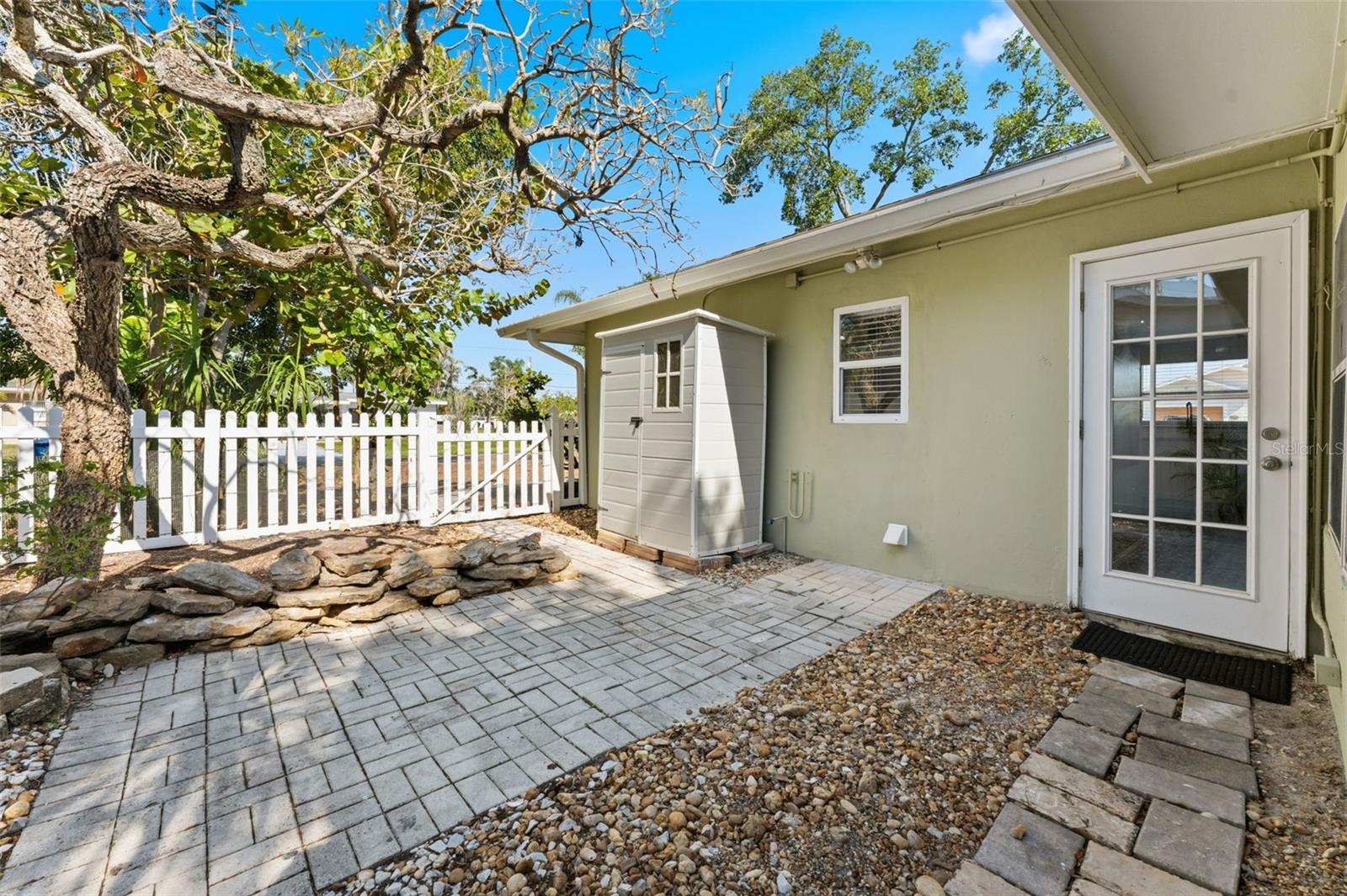 Image 22 of 35 For 110 92nd Avenue Ne