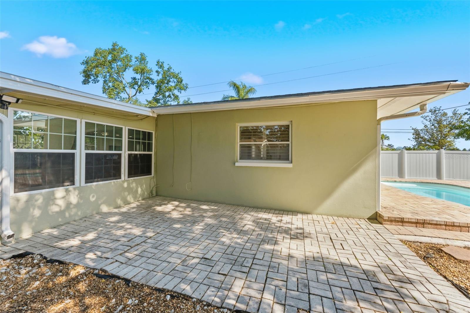 Image 25 of 35 For 110 92nd Avenue Ne