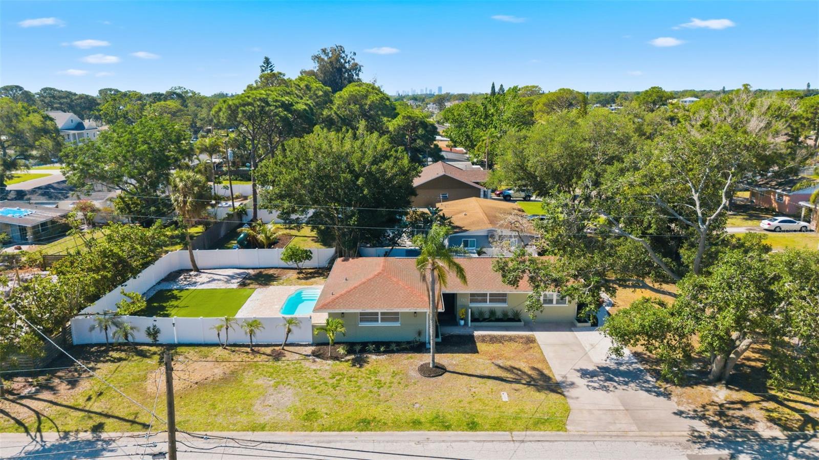 Image 32 of 35 For 110 92nd Avenue Ne