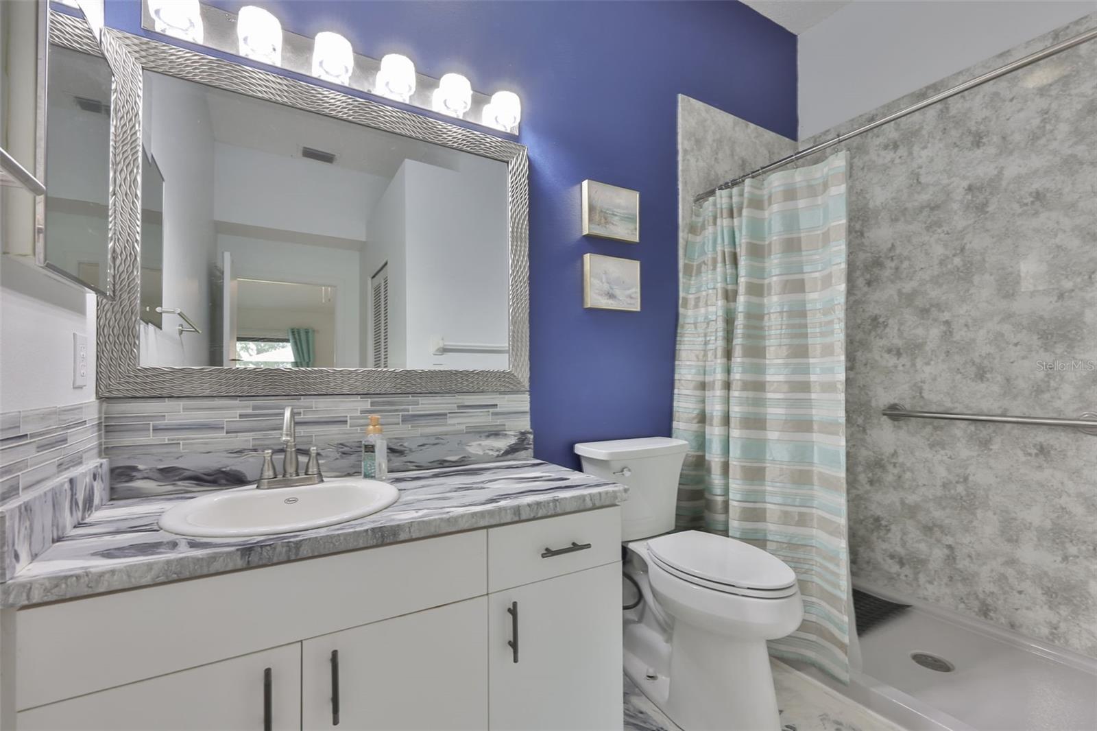 Image 31 of 75 For 2020 Nantucket Drive