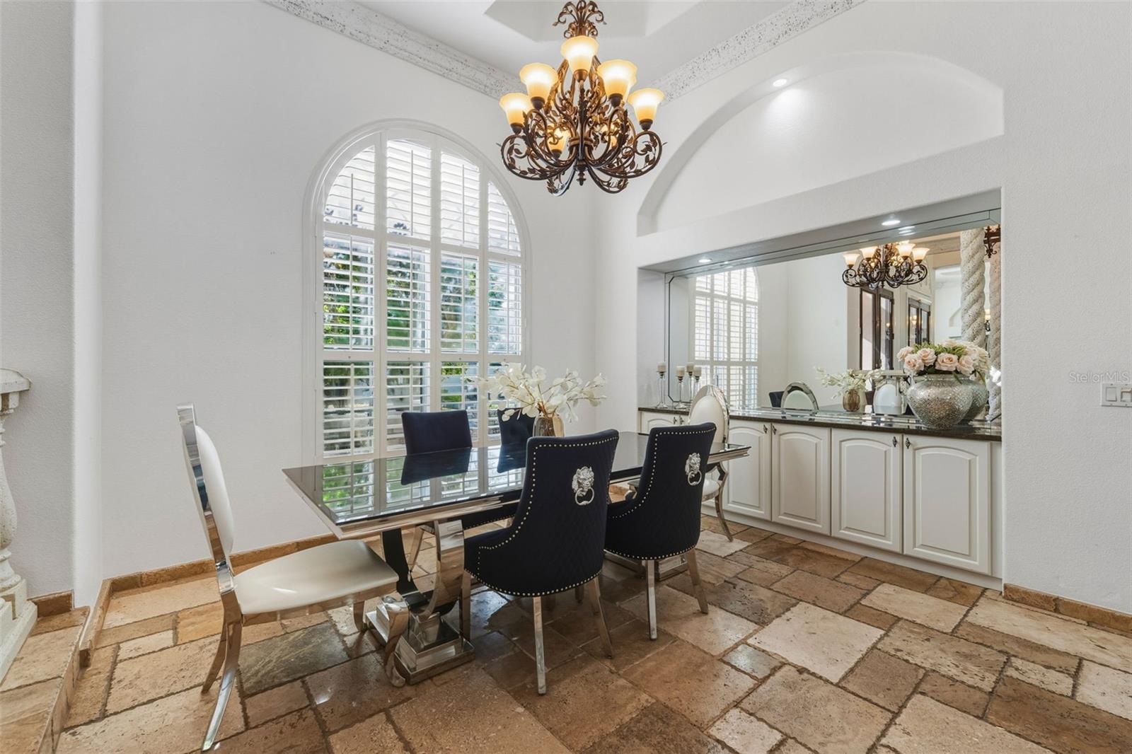 Image 10 of 82 For 19165 Geraci Road