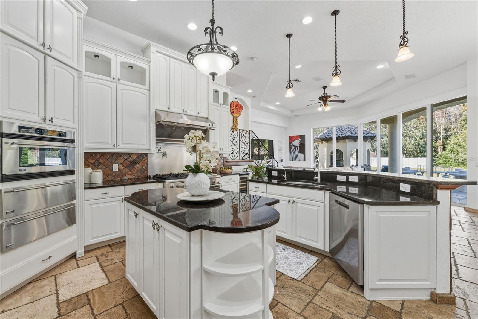 Image 21 of 82 For 19165 Geraci Road