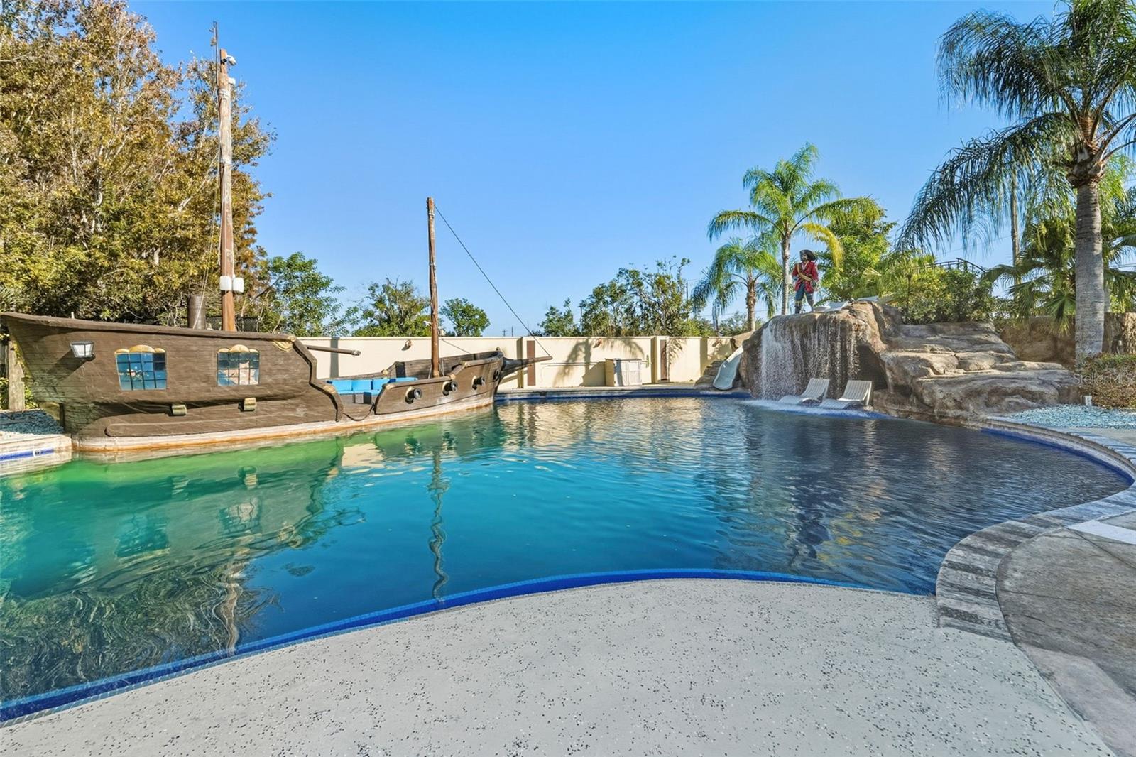 Image 62 of 82 For 19165 Geraci Road