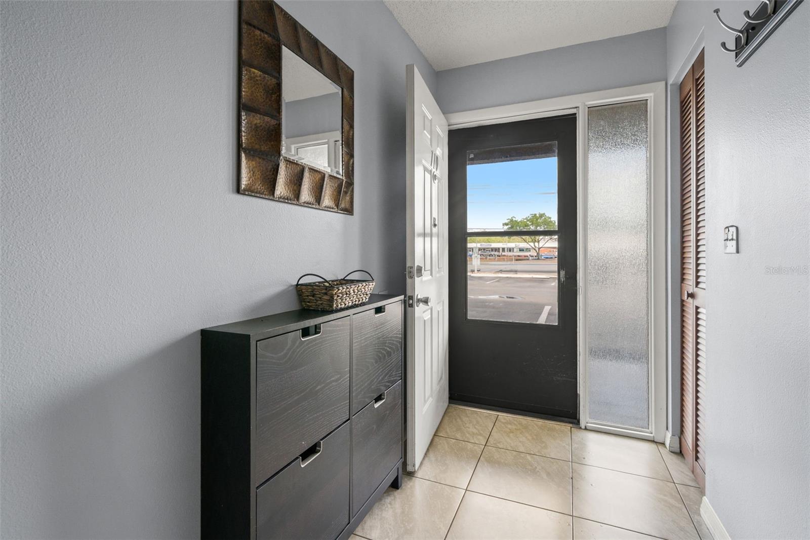 Image 11 of 34 For 7400 Spring Hill Drive 110