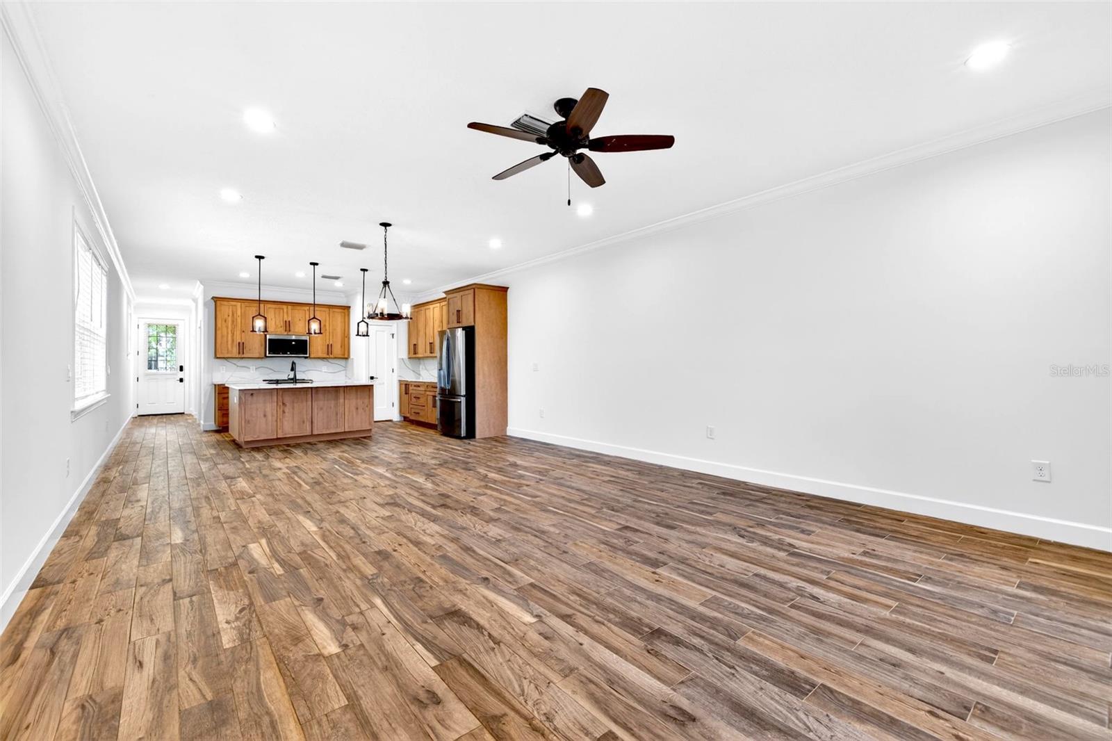 Image 10 of 32 For 4413 Gray Street 2