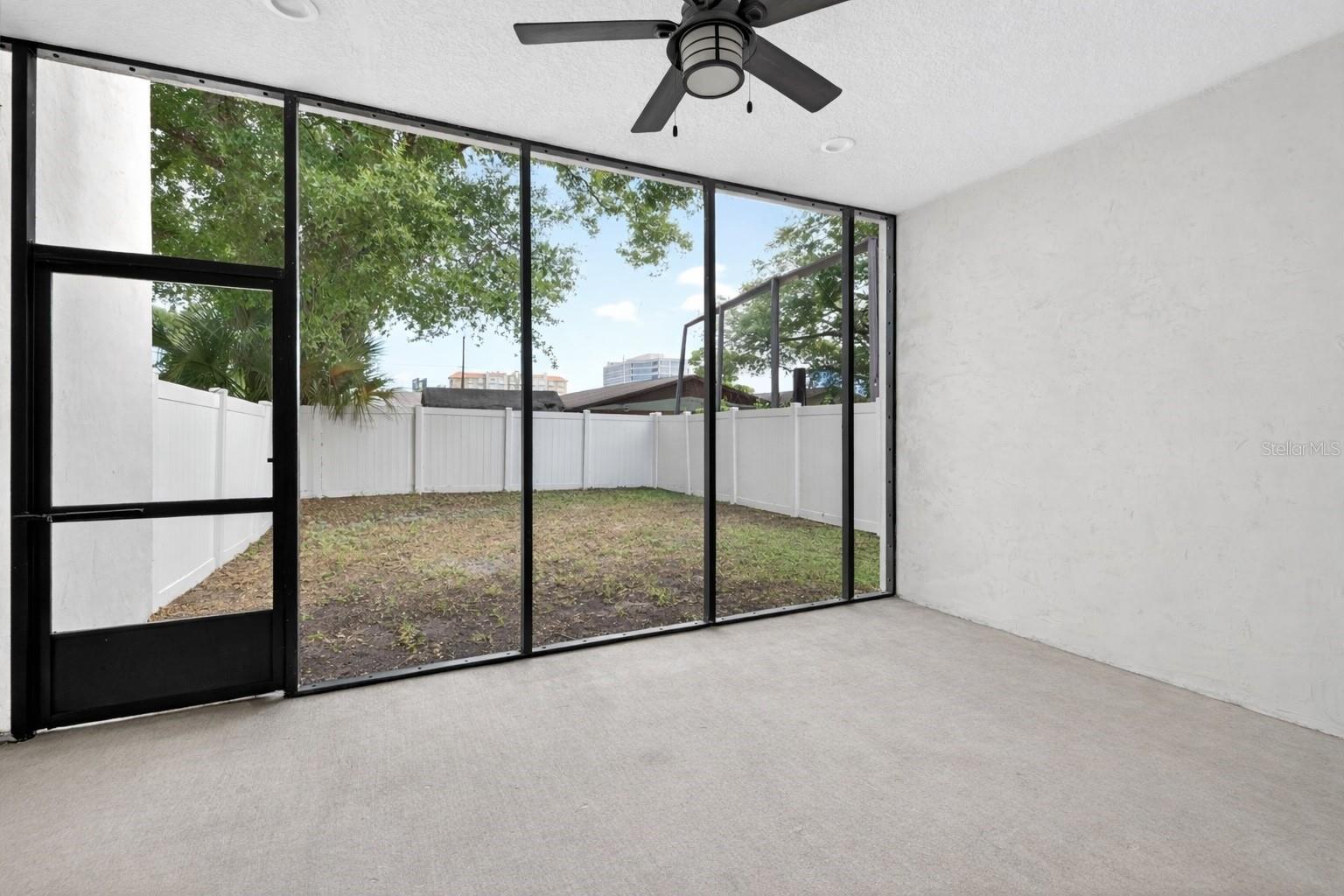 Image 14 of 32 For 4413 Gray Street 2