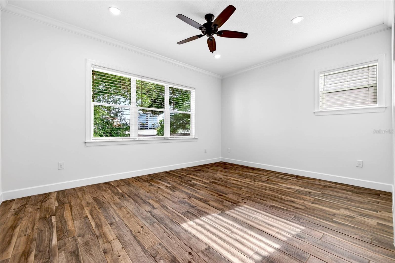 Image 21 of 32 For 4413 Gray Street 2