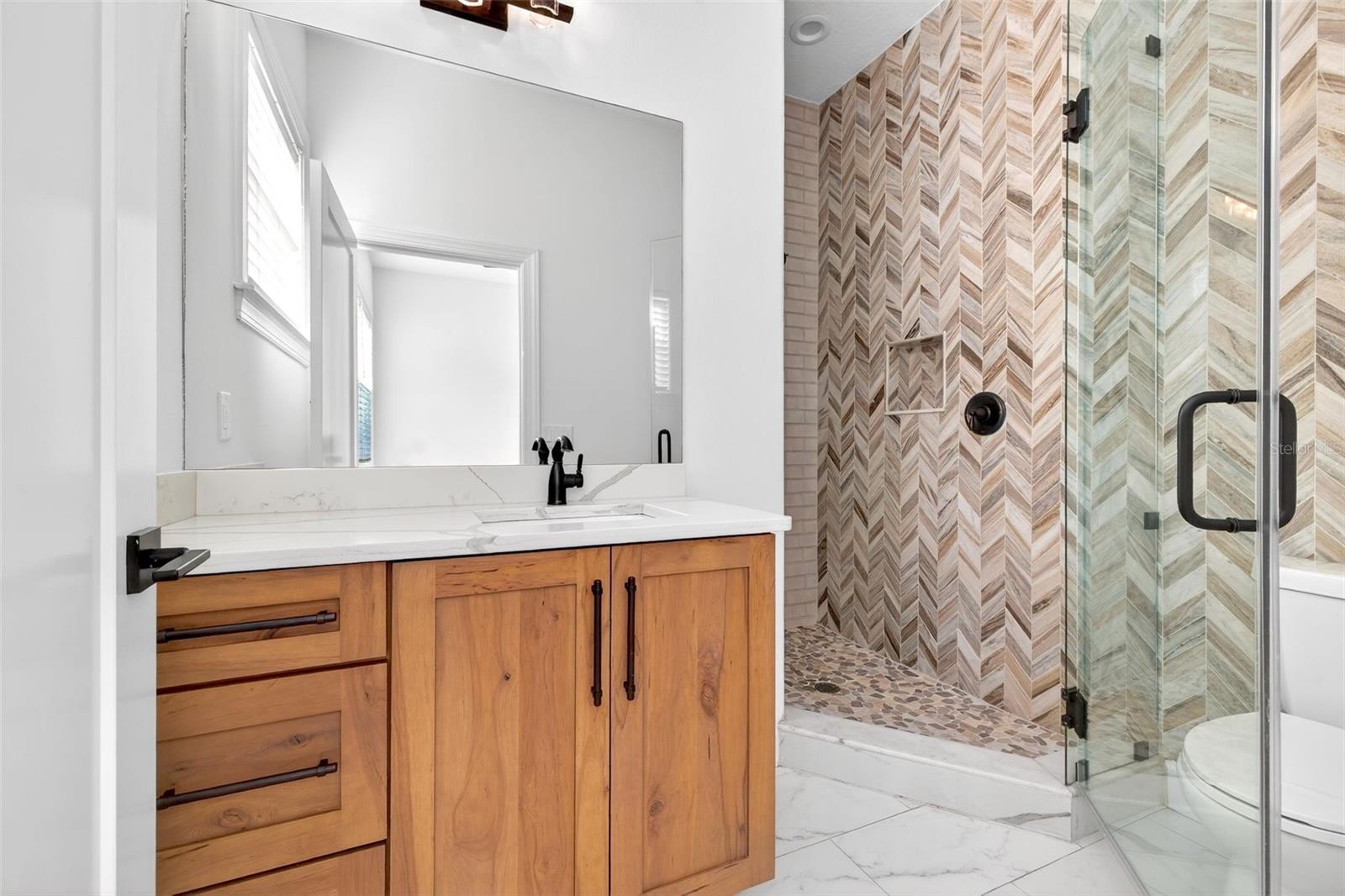 Image 27 of 32 For 4413 Gray Street 2