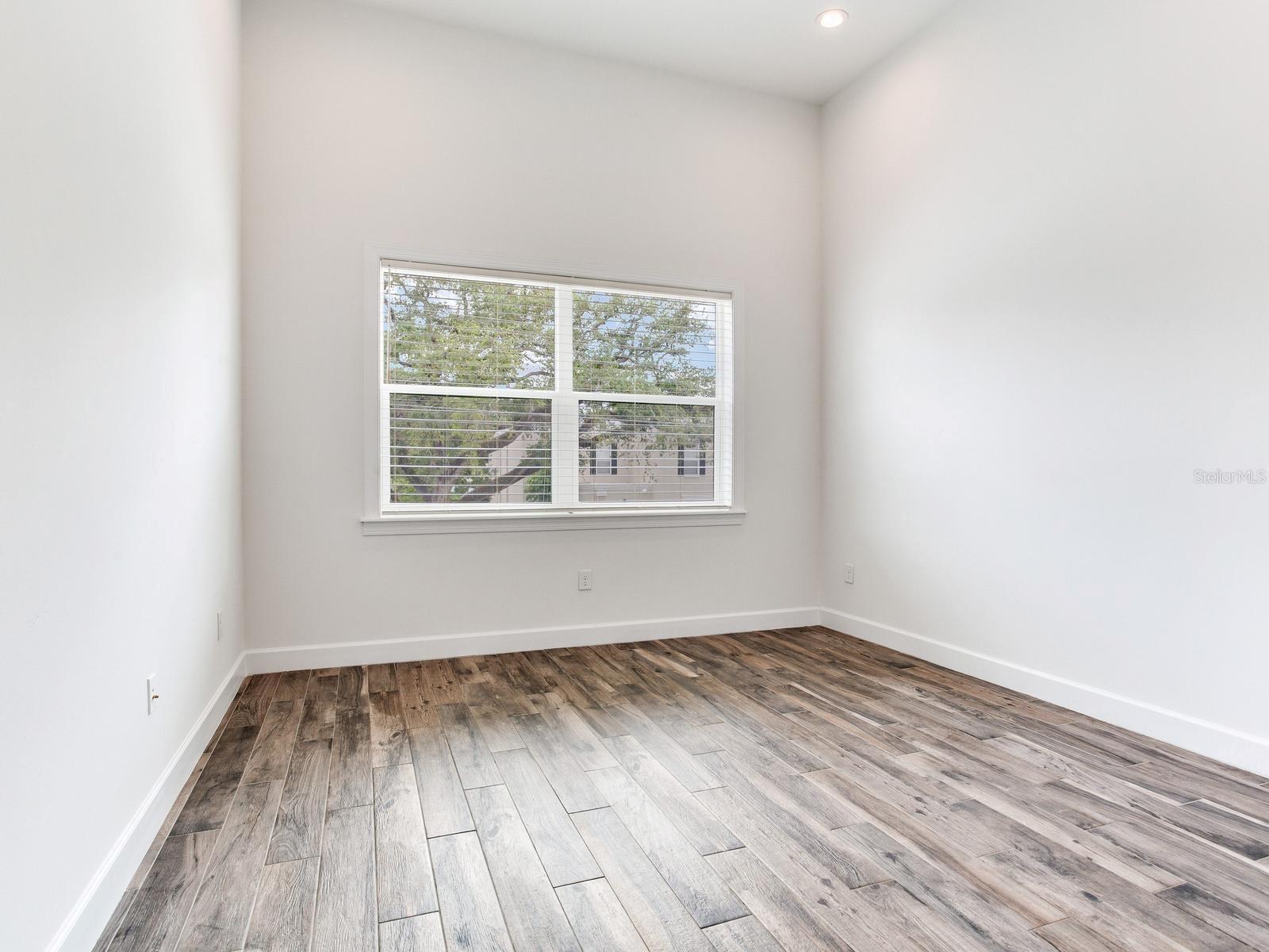 Image 36 of 45 For 4413 Gray Street 2